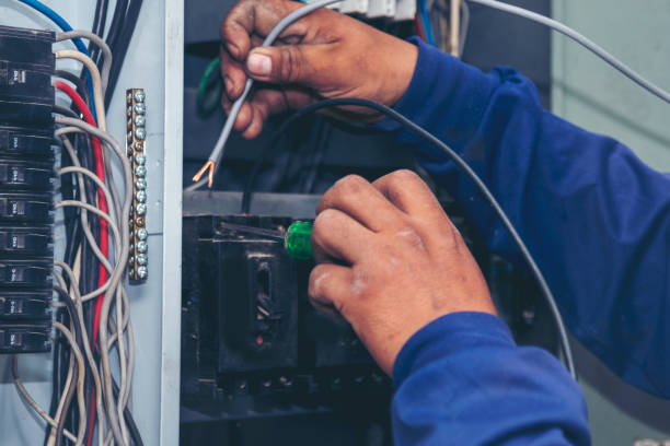 Best Electrical Contractors for Businesses  in Mohnton, PA